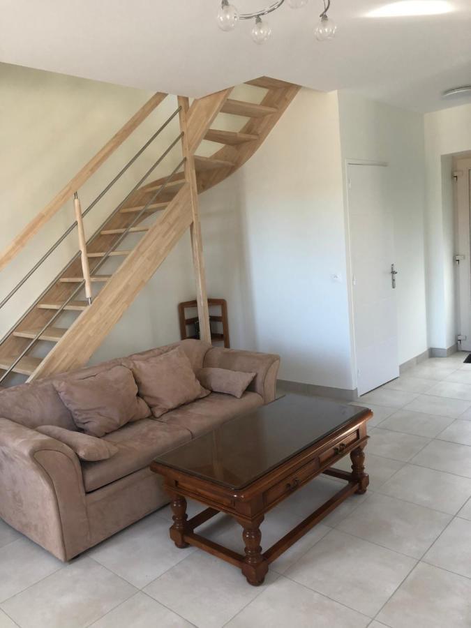 Residence Merlin Appartement Arthur Saint-Malon-sur-Mel Exterior foto